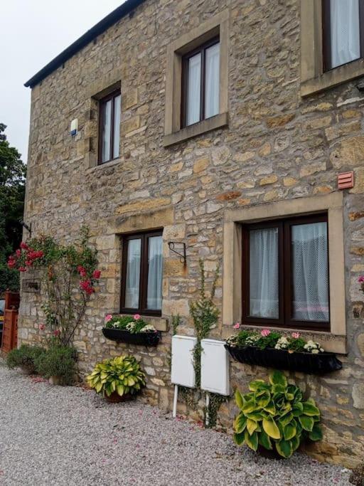 Charming, Wonderfully Cosy One Bedroom Apartment Giggleswick Zewnętrze zdjęcie